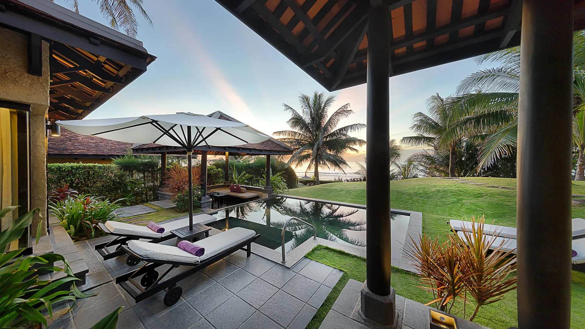 Anantara Mui Ne Resort 5*,