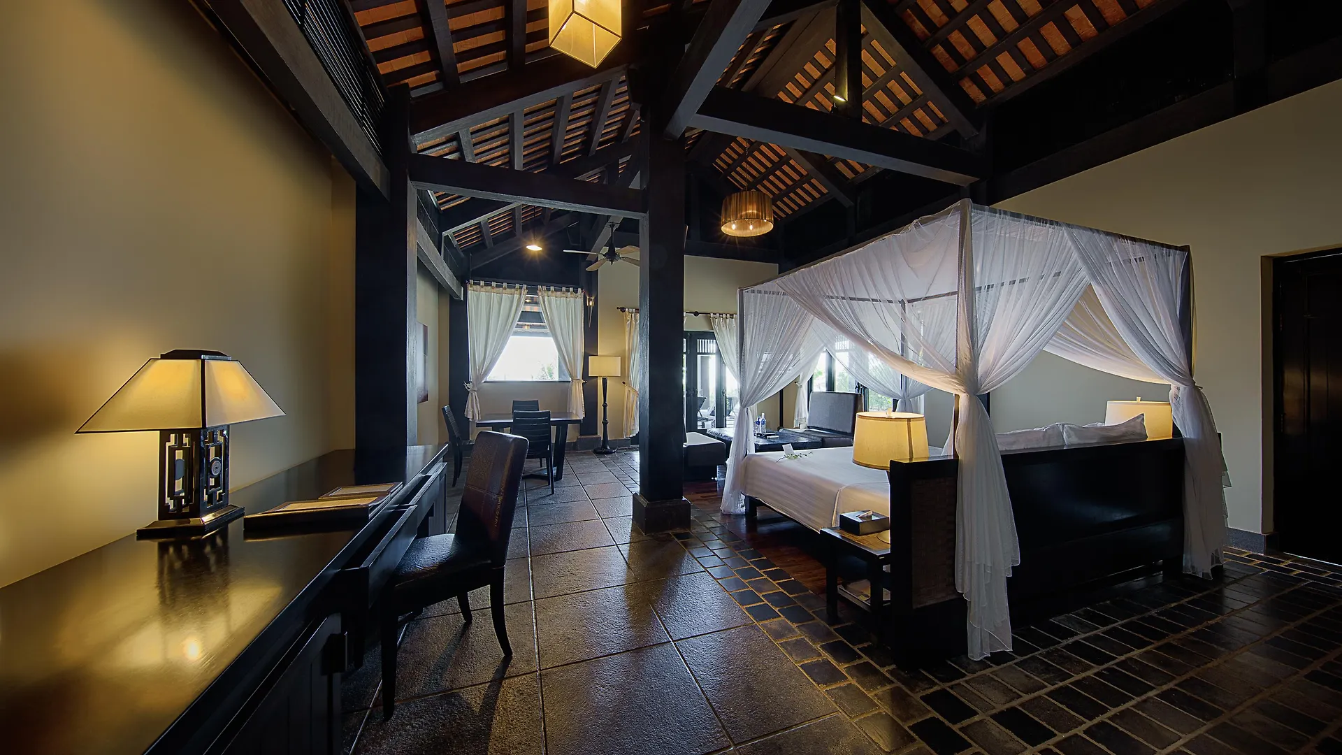Anantara Mui Ne Resort 5*,